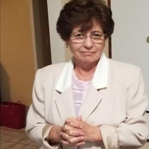 Meet your Posher, Rosa